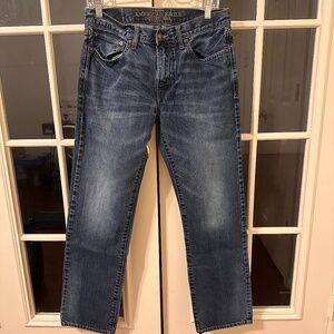LIKE NEW American Eagle Men’s Original Straight Jeans | Size 30x32
